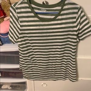 Old Navy T Shirt